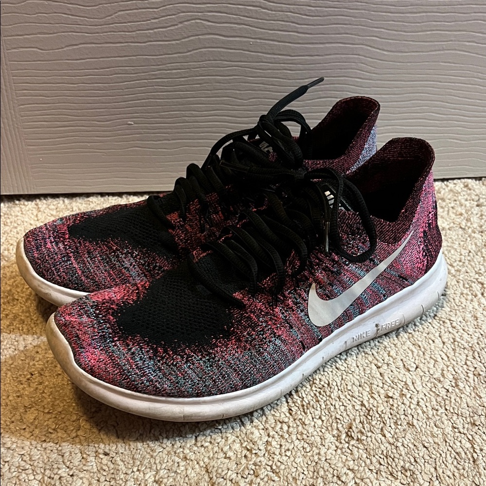 Nike Free Run Flyknit - Women’s Size 10